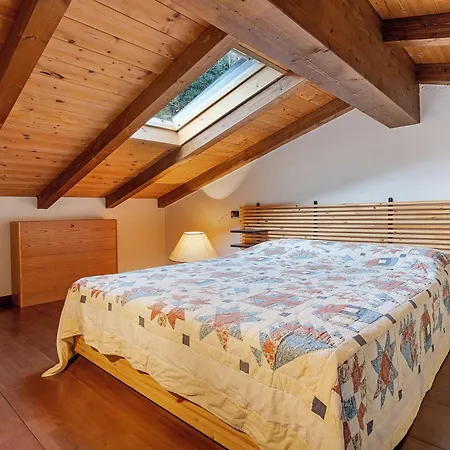 - Foyer Mare * Lerici