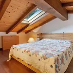 – Foyer Mare