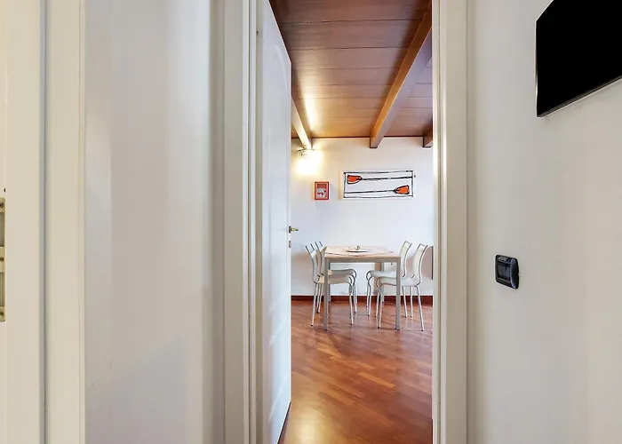 - Foyer Mare Lägenhet