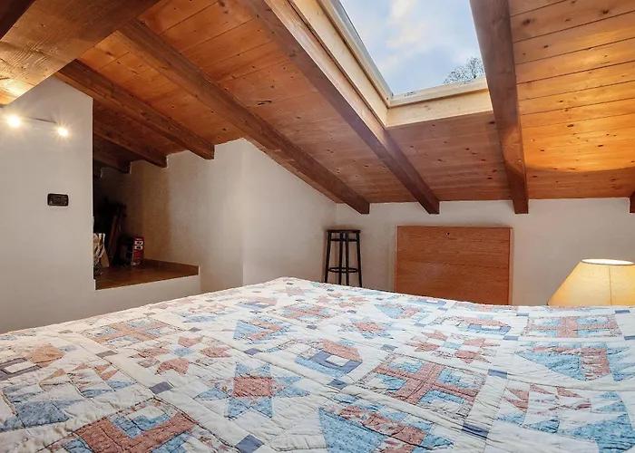 - Foyer Mare